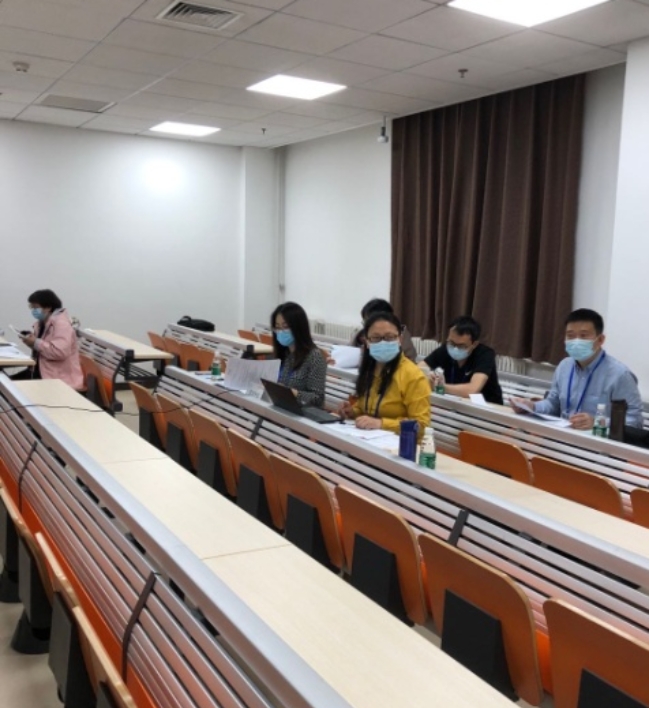 C:\Users\Yaodong\_DDNZone_\My Files\UIBE\性爱视频
工作\1. 研究生教学\a招生\2020硕士招生\照片\微信图片_20200603102116.jpg